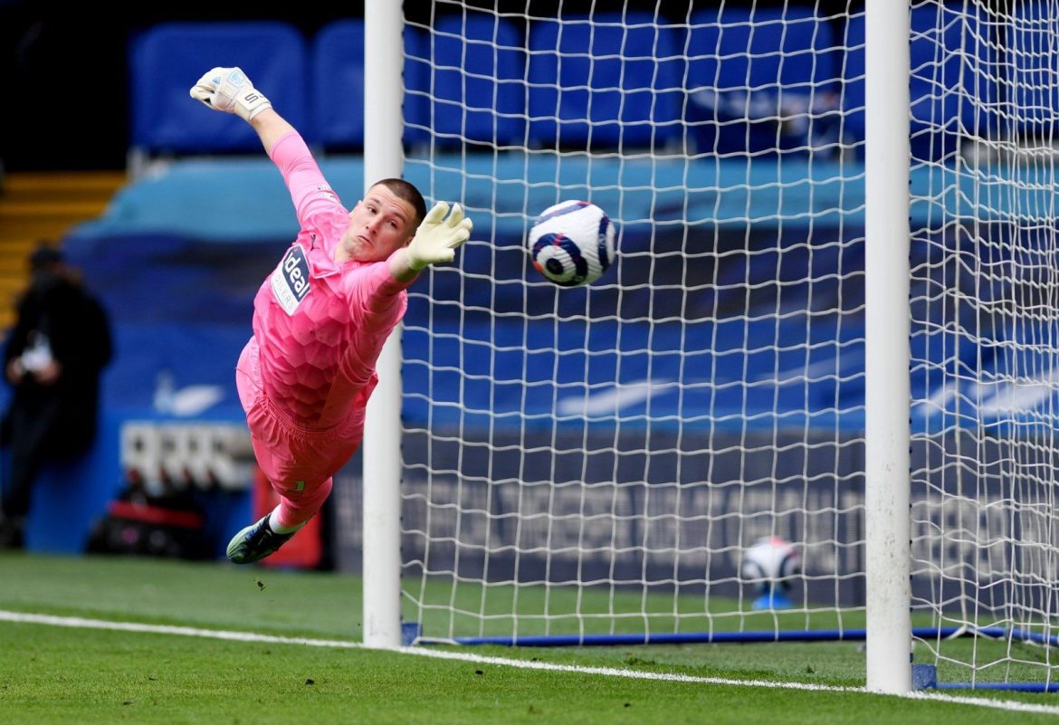 West Brom handed Johnstone transfer boost