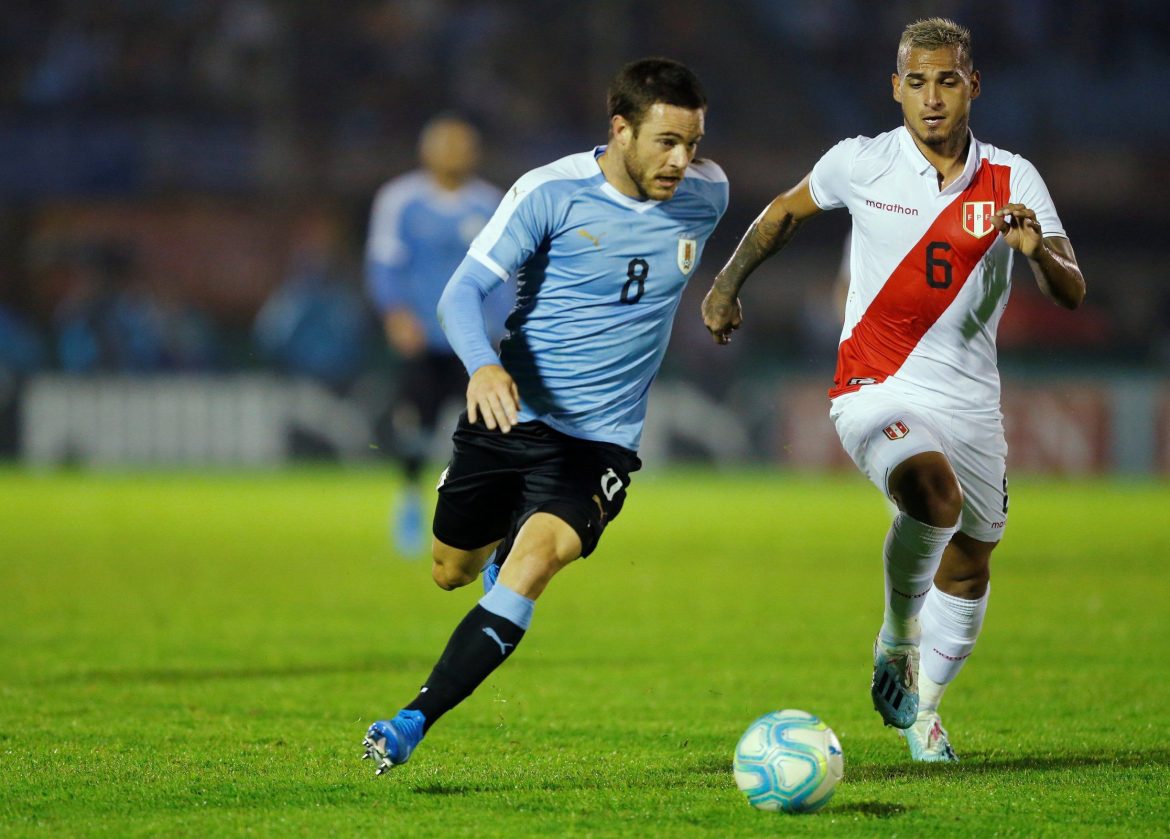 Leeds interested in Cagliari’s Nahitan Nandez